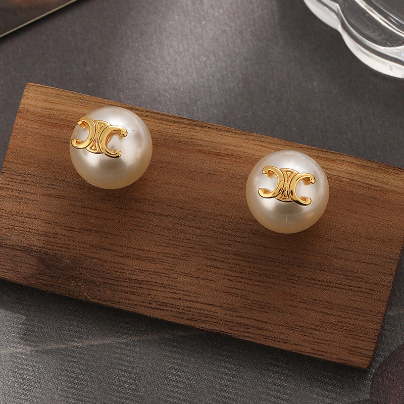 Noble and elegant retro Arc de Triomphe pearl earrings - jewelryweilin