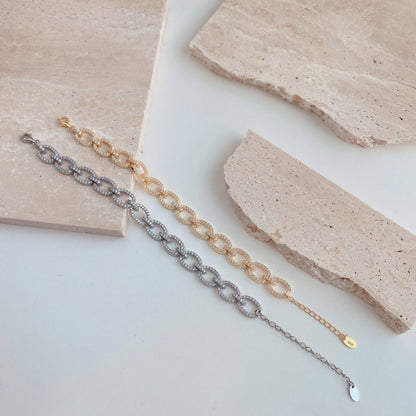 Sterling silver micro-inlaid zircon and full diamond pig nose hollow bracelet - jewelryweilin