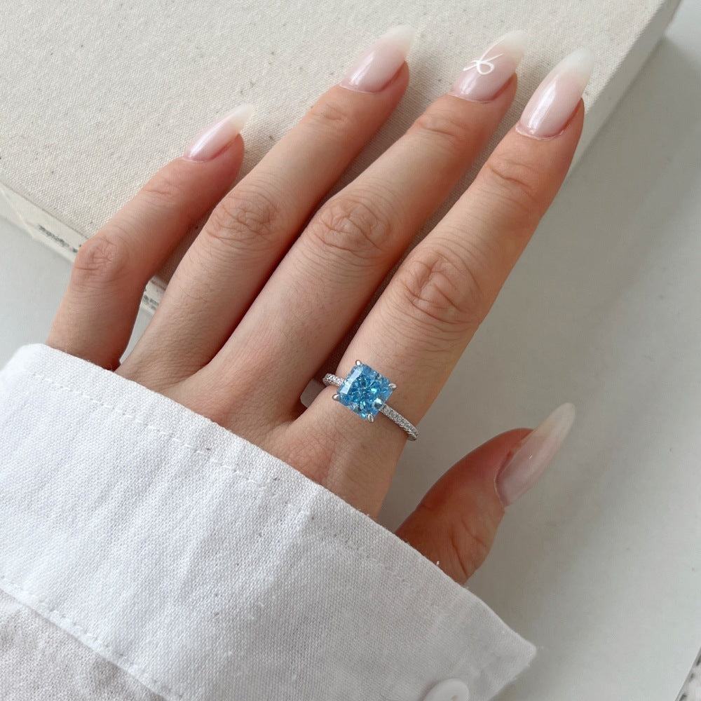 Classic and fashionable ice flower cut zircon ring - jewelryweilin