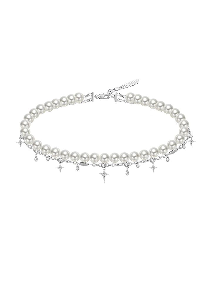 Weaving pearl necklace with love