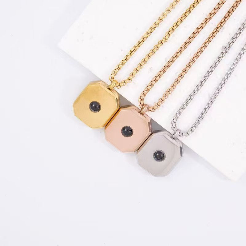 Photo projection pendant necklace