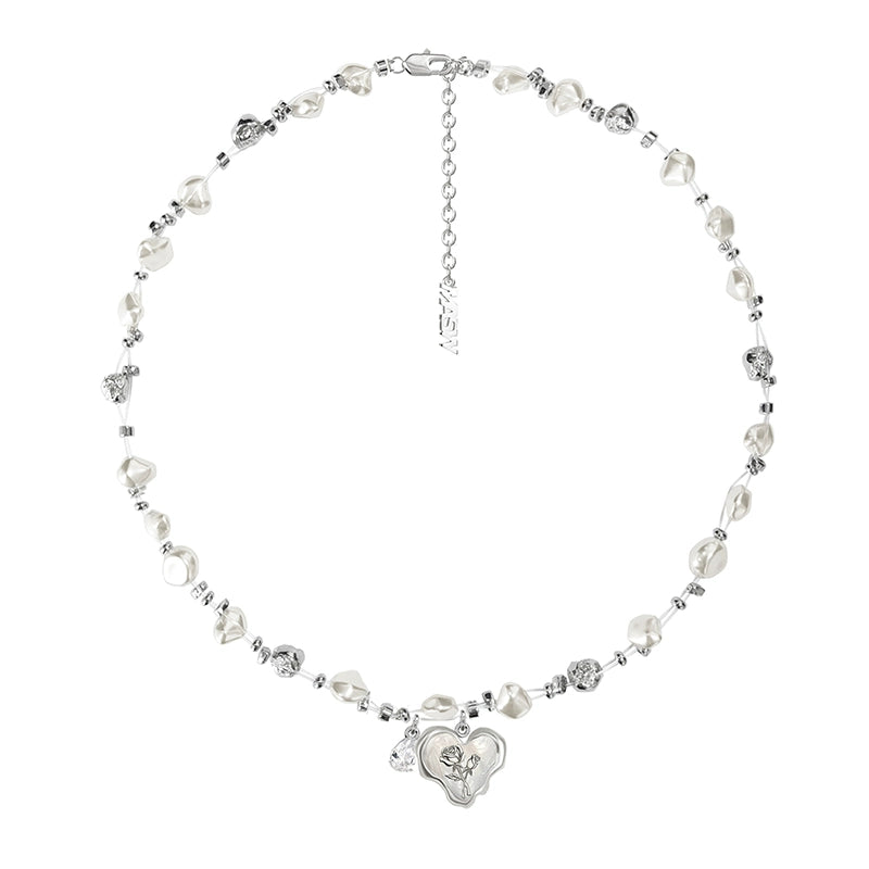 Rose flower pearl necklace