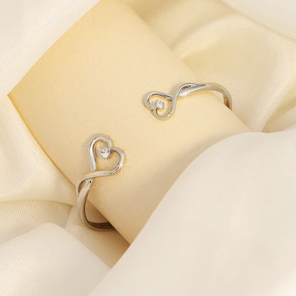 Corrosion engraved heart shape bracelet