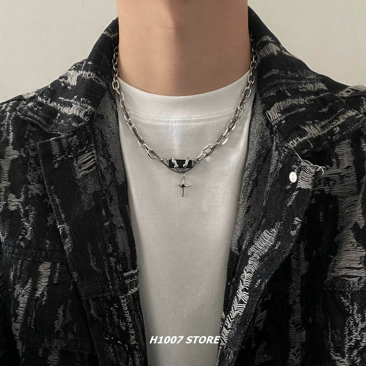 Hip Hop Black Gem Double Layer Clavicle Chain Necklace