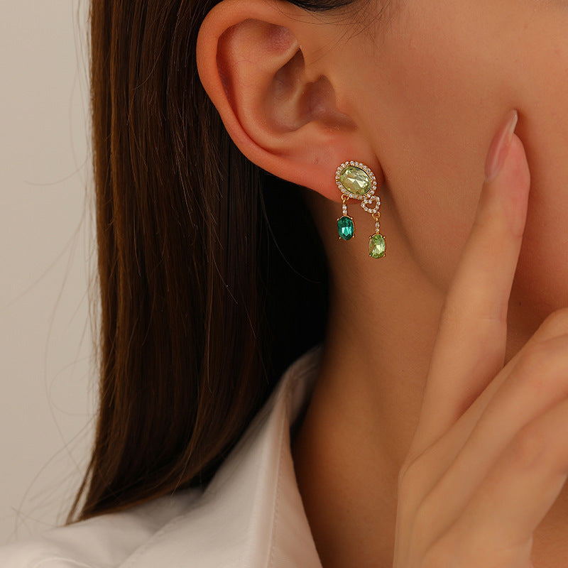 High-grade exquisite green zircon heart earrings - jewelryweilin