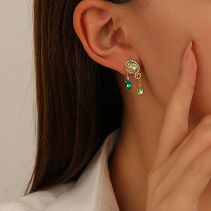 High-grade exquisite green zircon heart earrings - jewelryweilin