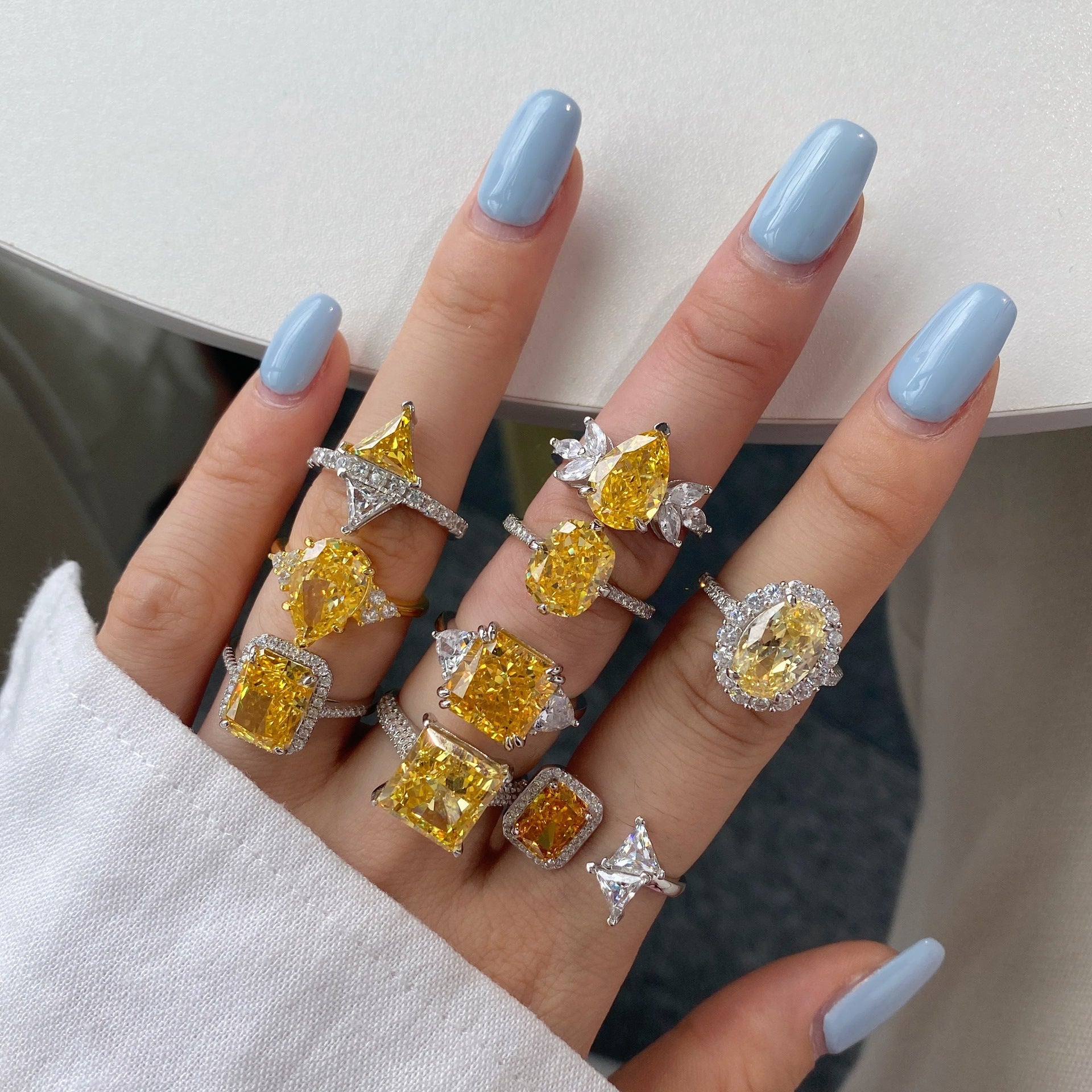 Classic noble shining ice flower cut high carbon diamond zircon ring - jewelryweilin