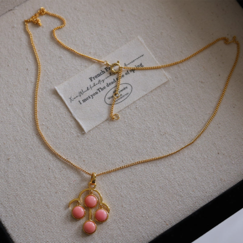 Natural Queen Shell Pendant