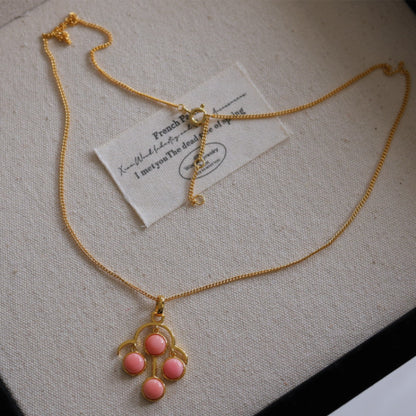 Natural Queen Shell Pendant