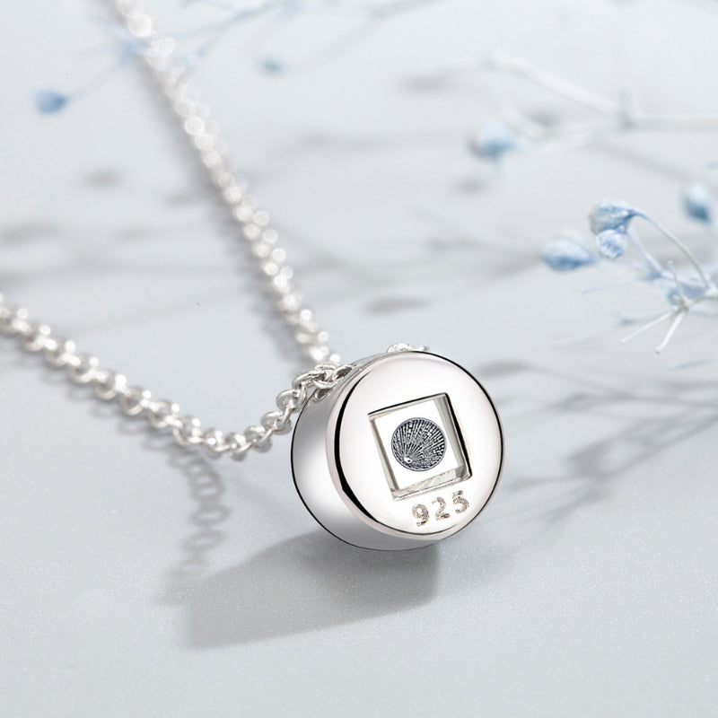 Photo Projection Round Necklace