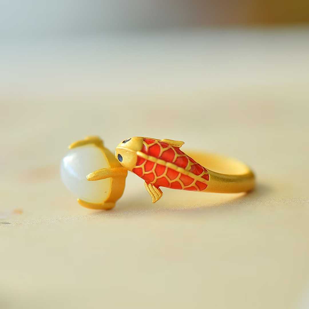S925 Silver Inlaid Hetian Nephrite "Yearly Surplus (Fish)" Ring
