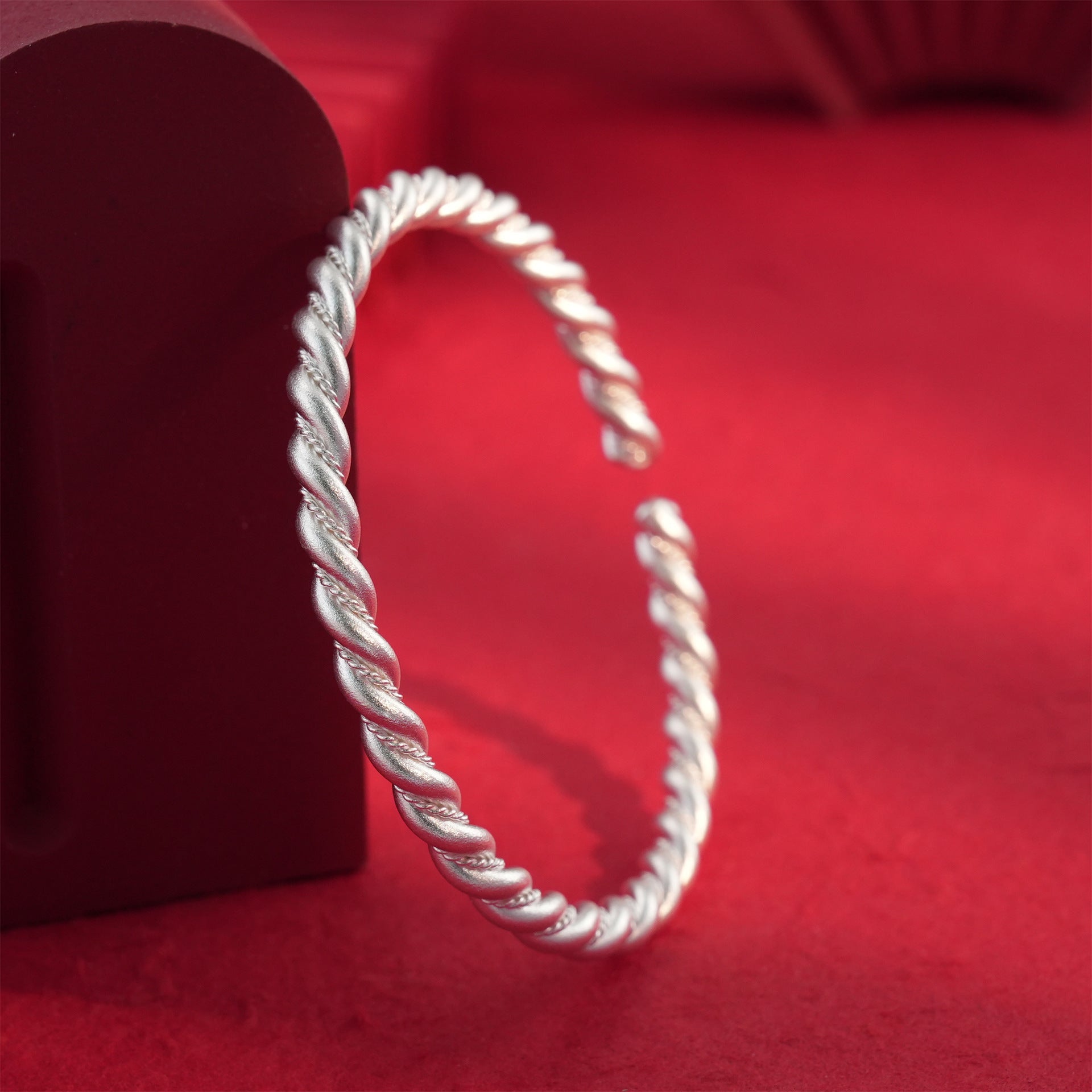 Ancient twisted sterling silver bracelet - jewelry - weilin.com