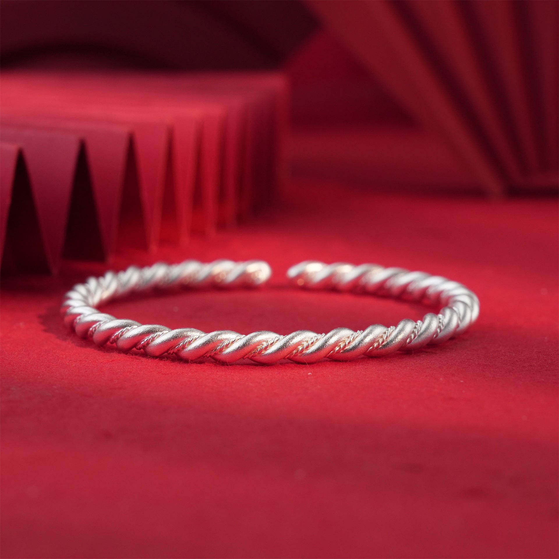 Ancient twisted sterling silver bracelet - jewelry - weilin.com