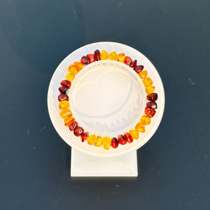 Duobao shaped bracelet