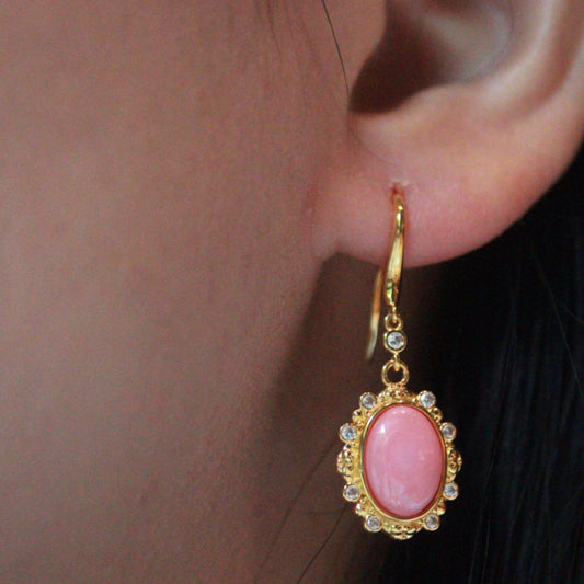 Natural Queen Shell Earrings