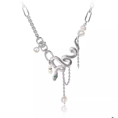 Dancing snake pearl necklace