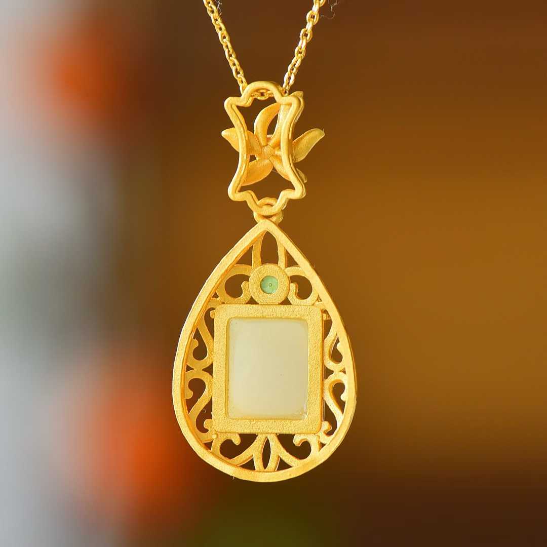 925 Silver Inlaid Nephrite Daffodil Filigree Pendant