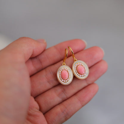 Natural Queen Shell Earrings
