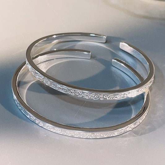 China Solid Sterling Silver Oval Cuff Bracelet - jewelry - weilin.com