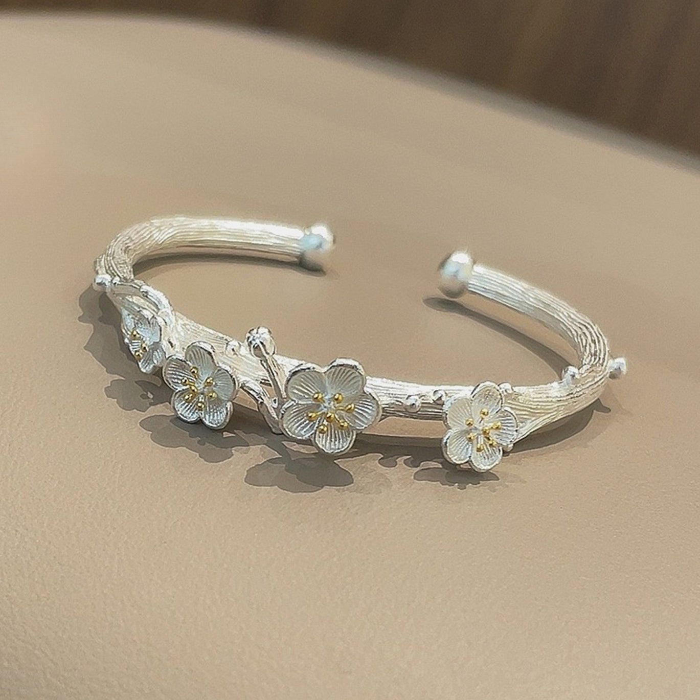 China sterling silver plum blossom open bracelet - jewelry - weilin.com