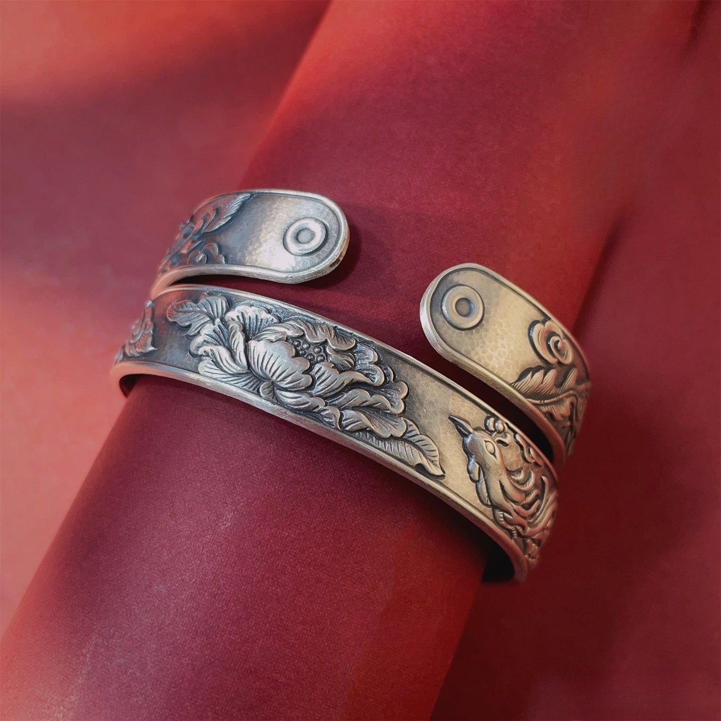 Chinese frosted pattern sterling silver bracelet - jewelry - weilin.com