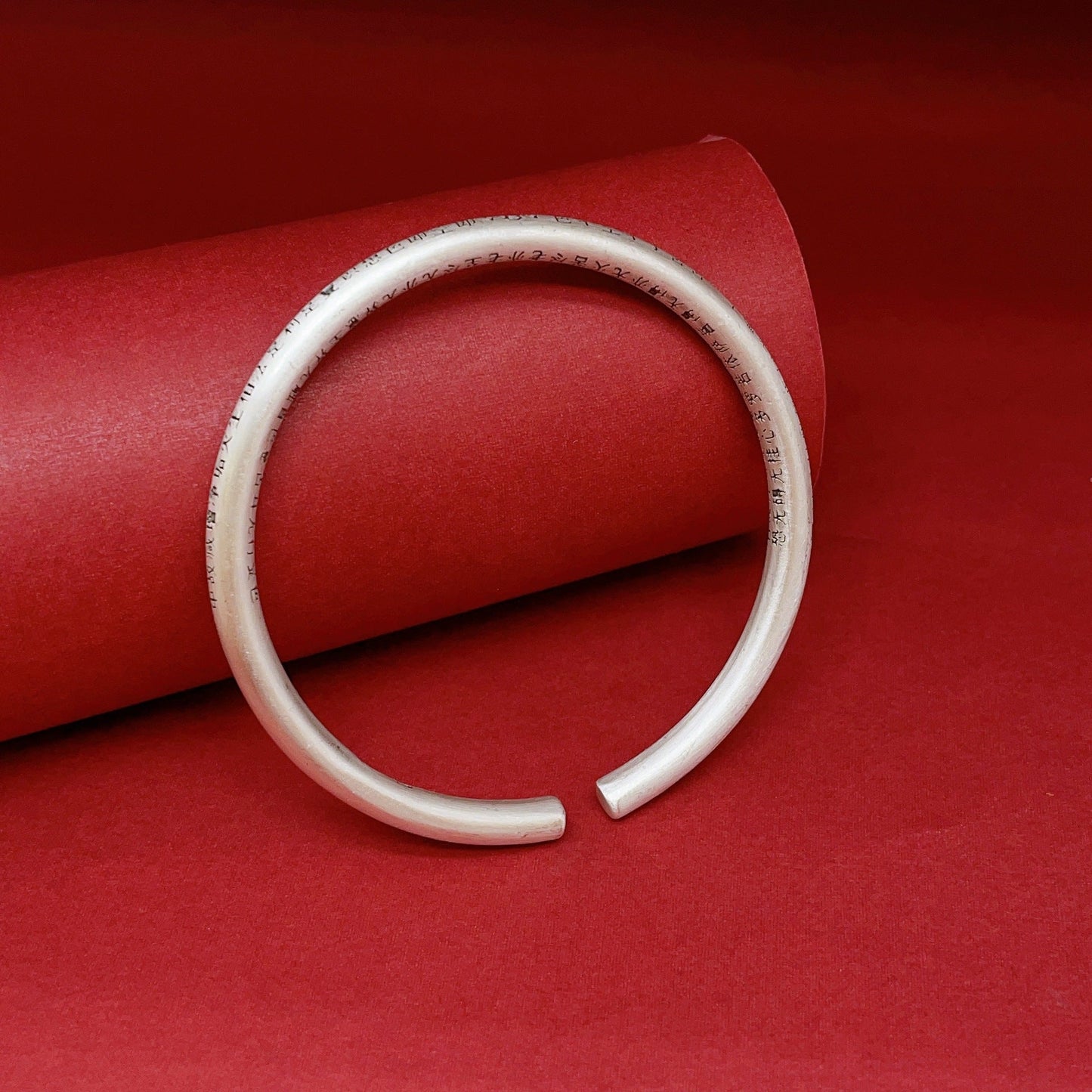 Chinese niche round stick sterling silver bracelet - jewelry - weilin.com