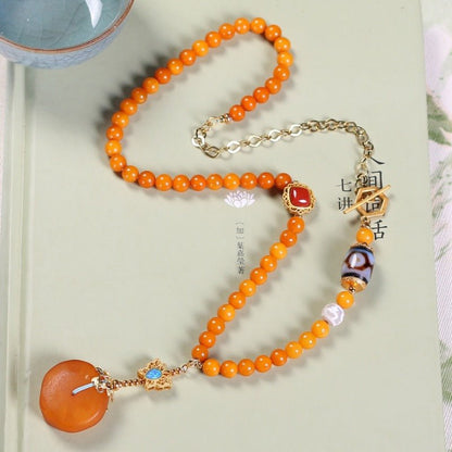 Chinese style beeswax necklace - jewelry - weilin.com