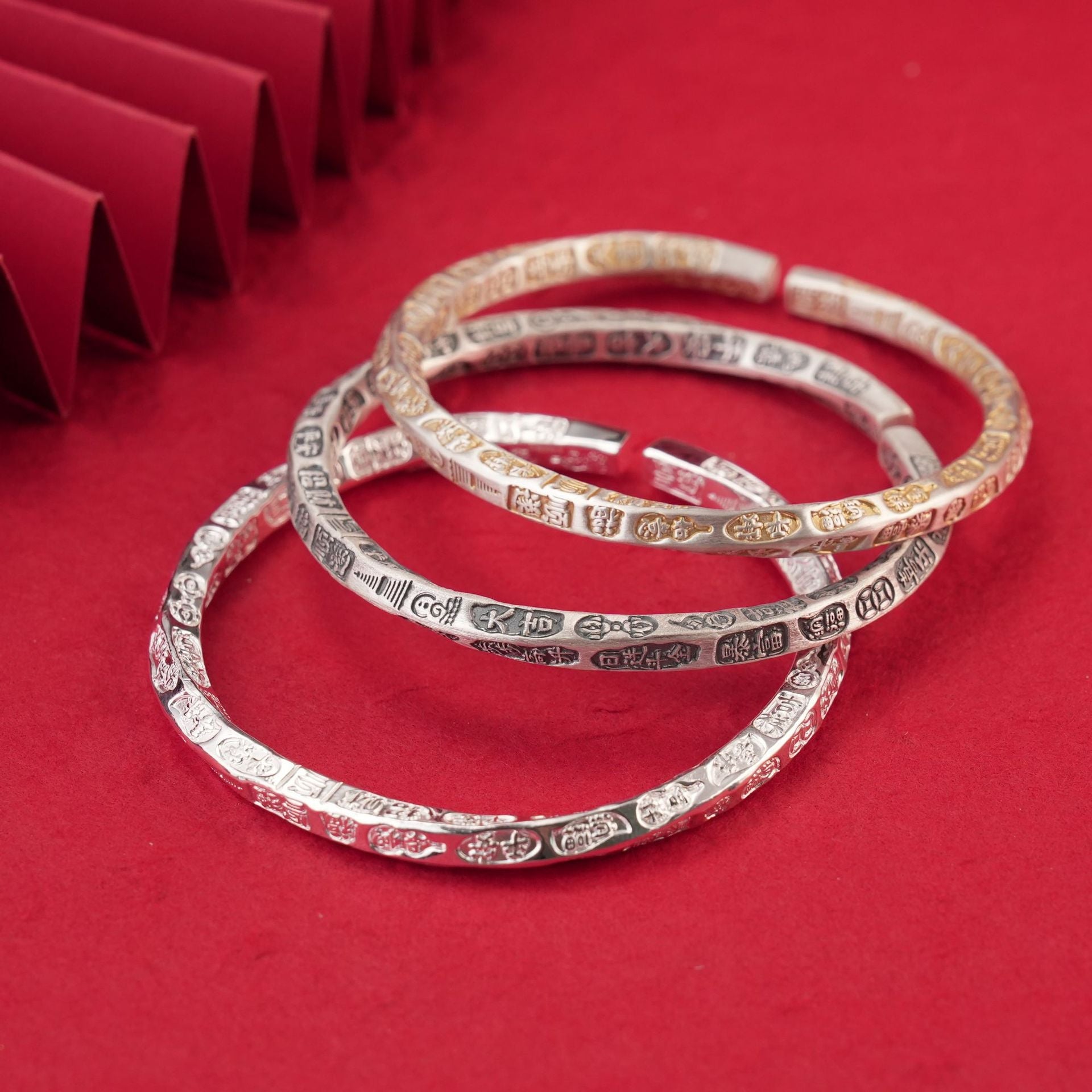 Chinese style carved twisted sterling silver bracelet - jewelry - weilin.com