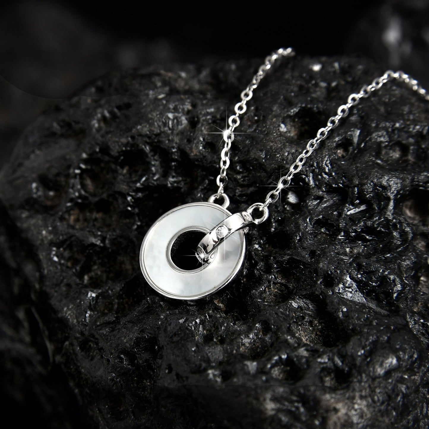 Chinese style copper coin pendant necklace that brings wealth and wealth - jewelry - weilin.com