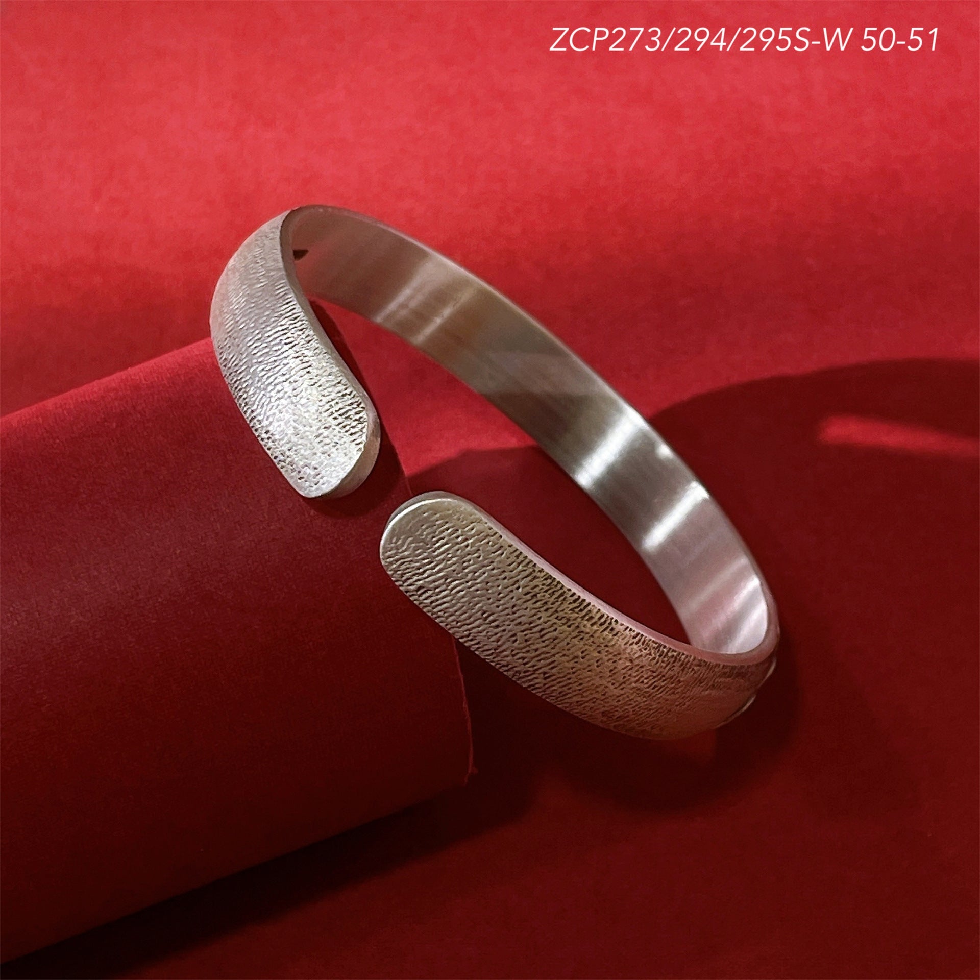 Chinese style embossed sterling silver bracelet - jewelry - weilin.com