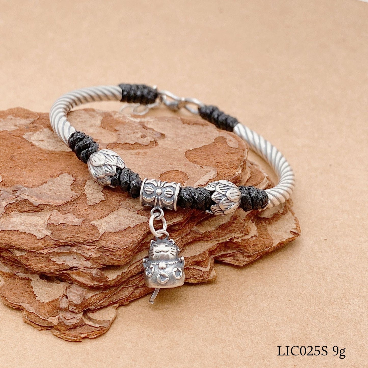 Chinese style lotus cat sterling silver bracelet - jewelry - weilin.com
