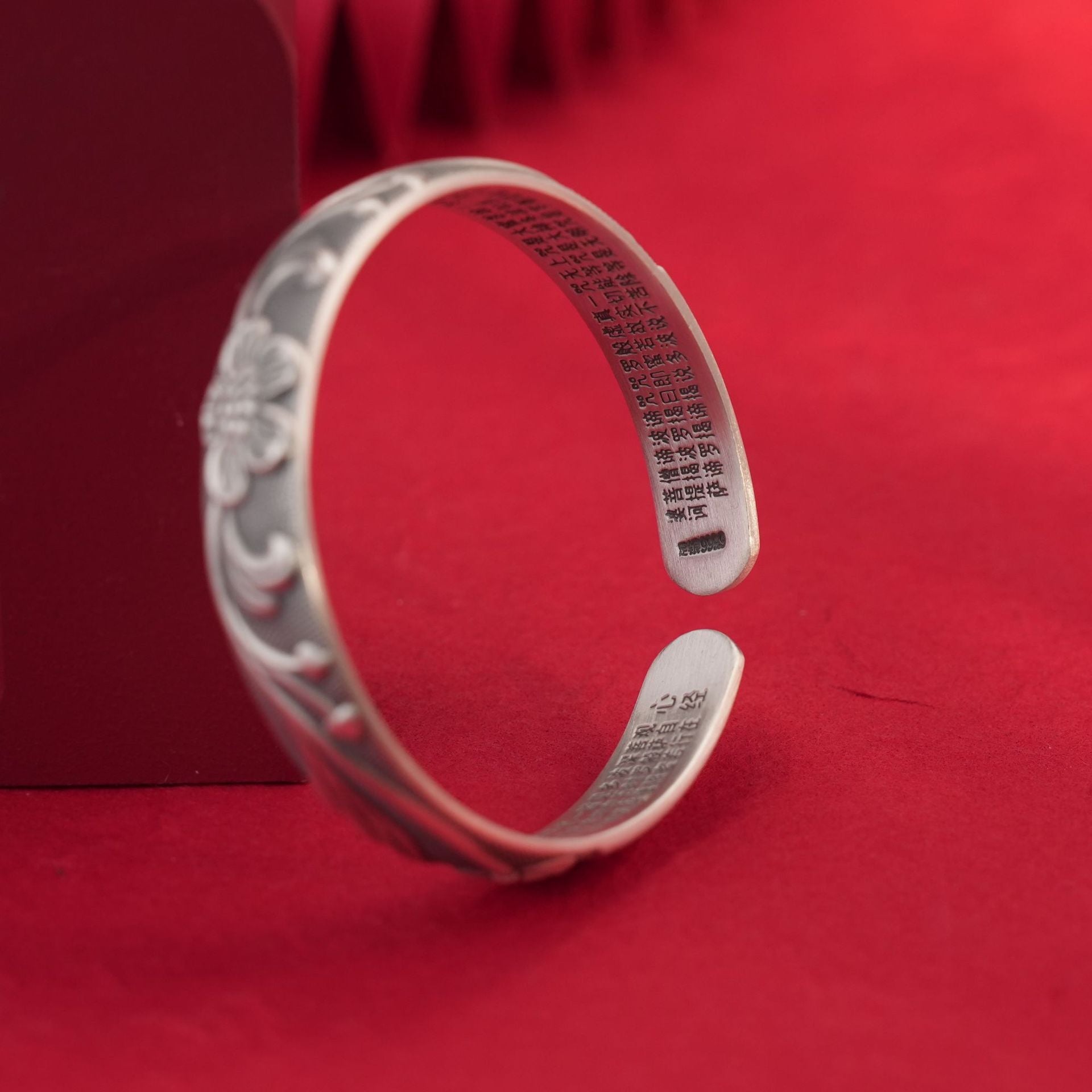 Chinese style lotus heart sterling silver bracelet - jewelry - weilin.com