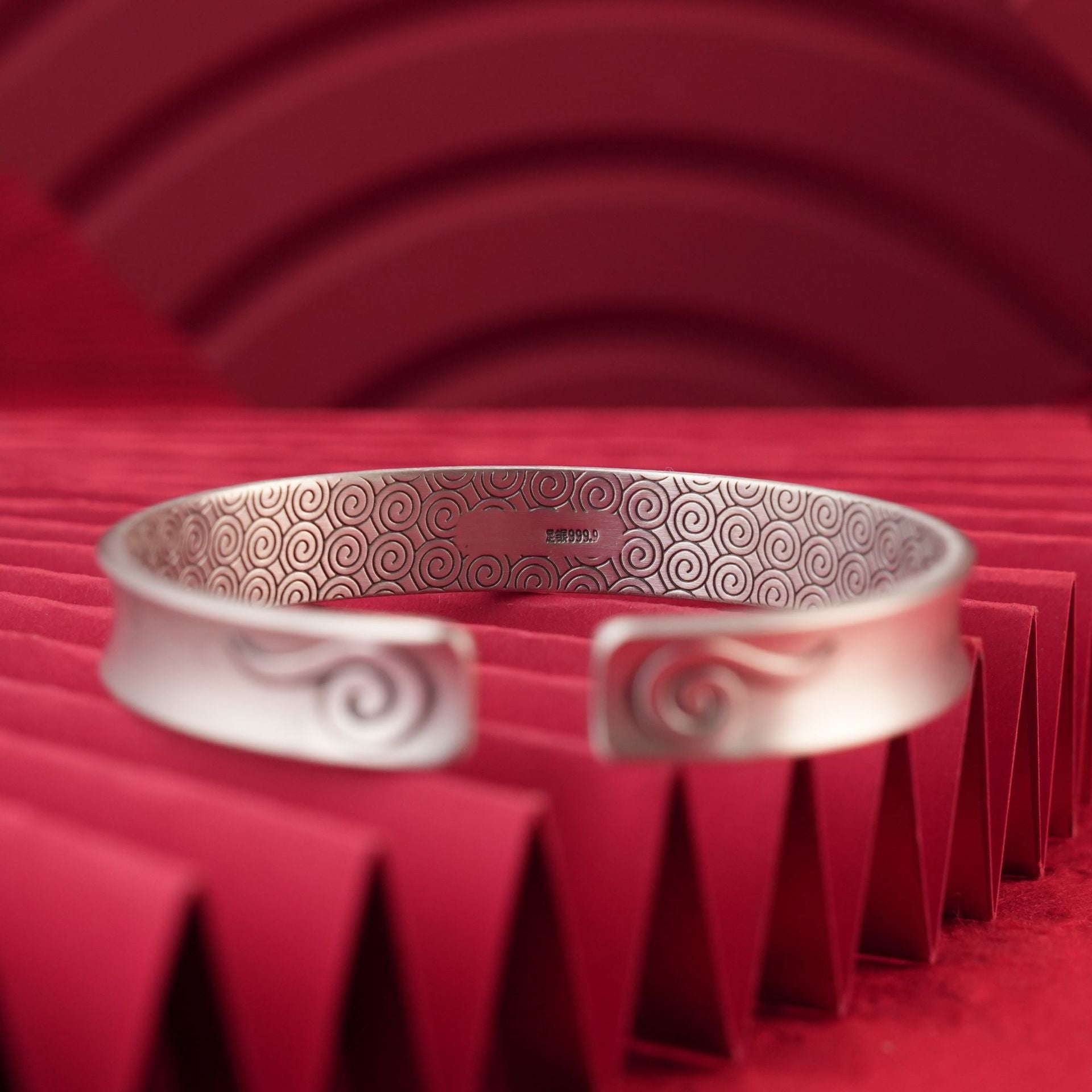 Chinese style retro auspicious cloud sterling silver bracelet - jewelry - weilin.com