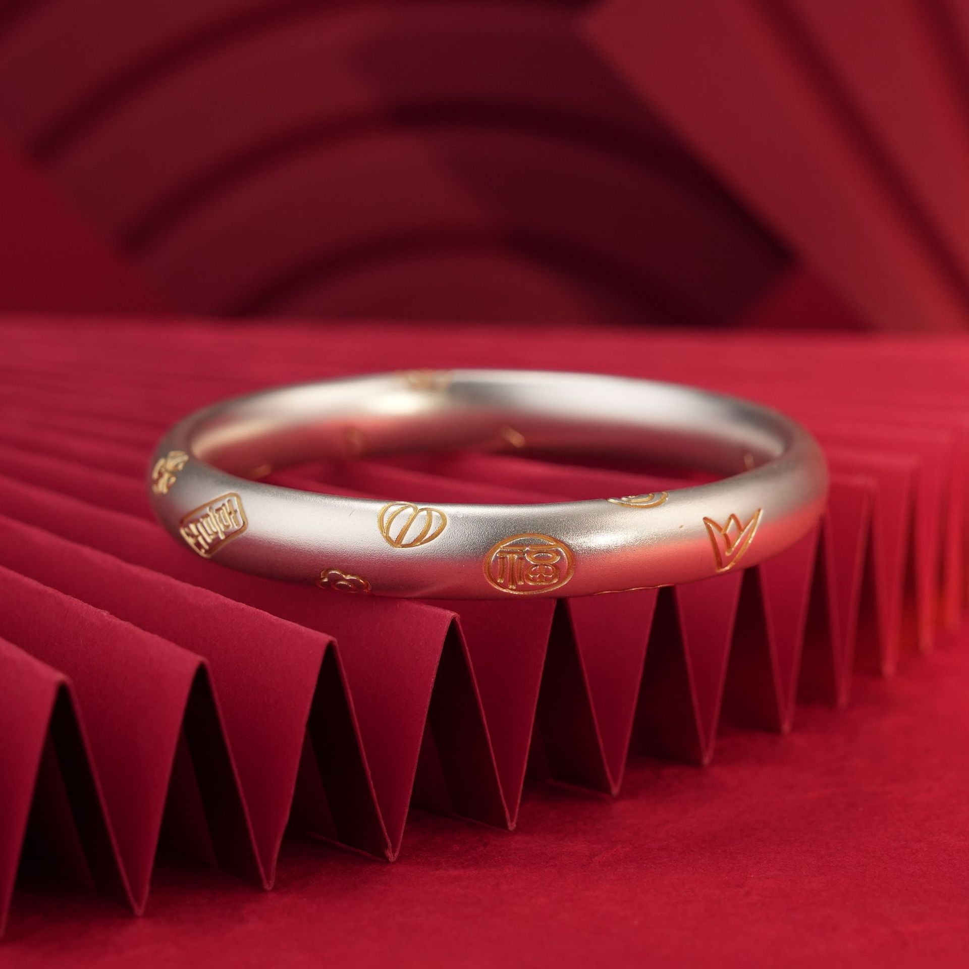 Chinese style retro pattern joy sterling silver bracelet - jewelry - weilin.com