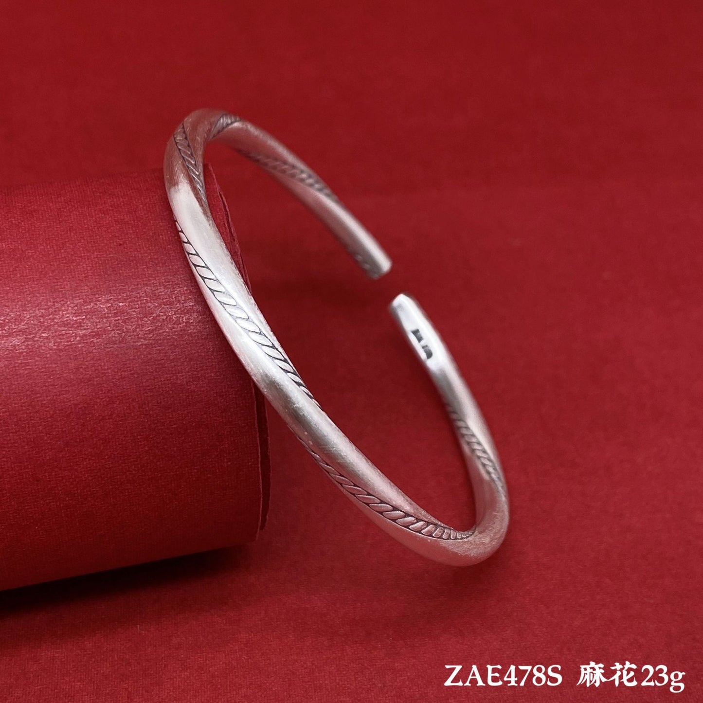 Chinese style round stick sterling silver bracelet - jewelry - weilin.com