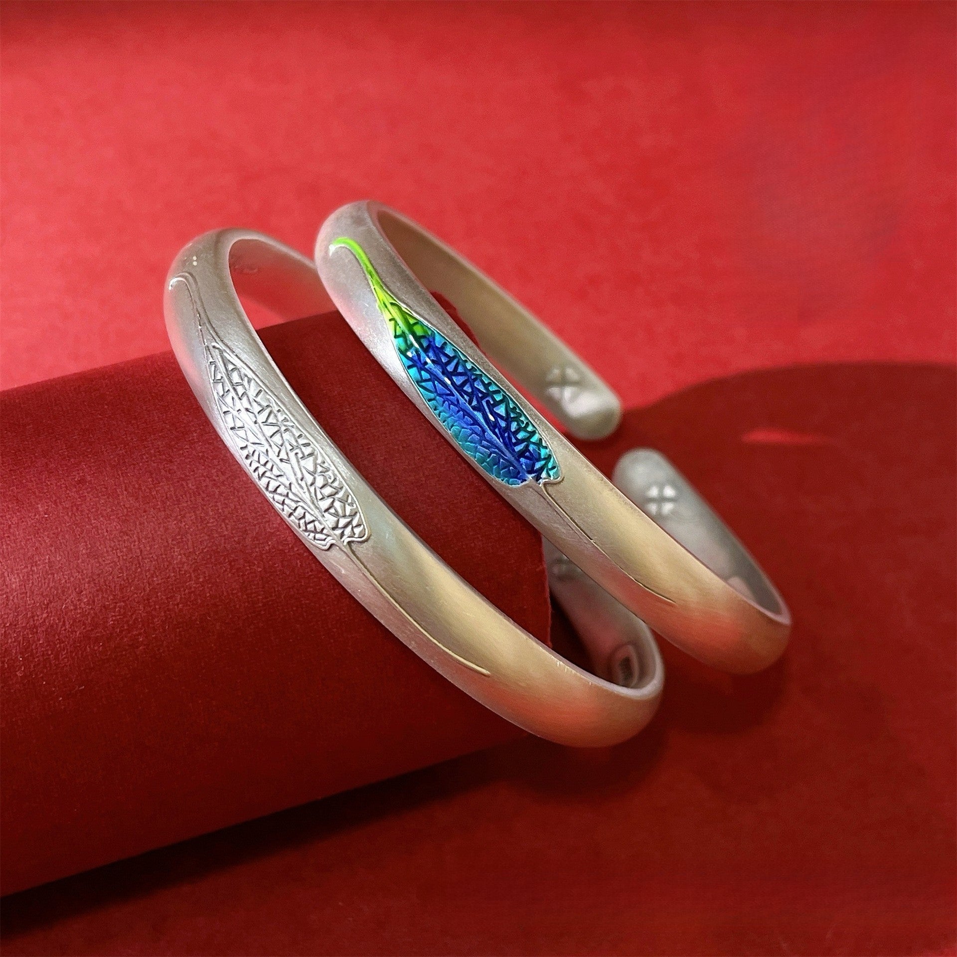 Chinese style sterling silver bracelet for couples - jewelry - weilin.com