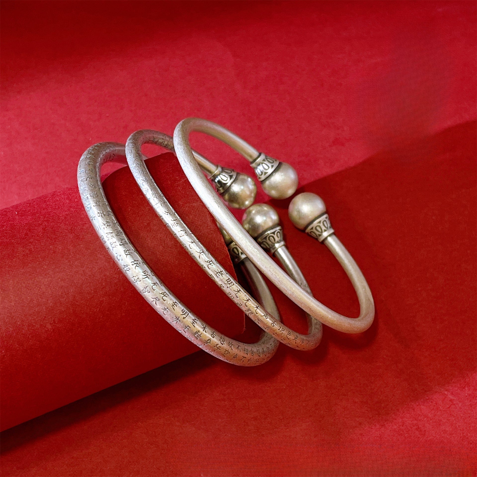 Chinese style Tibetan round bead sterling silver bracelet - jewelry - weilin.com