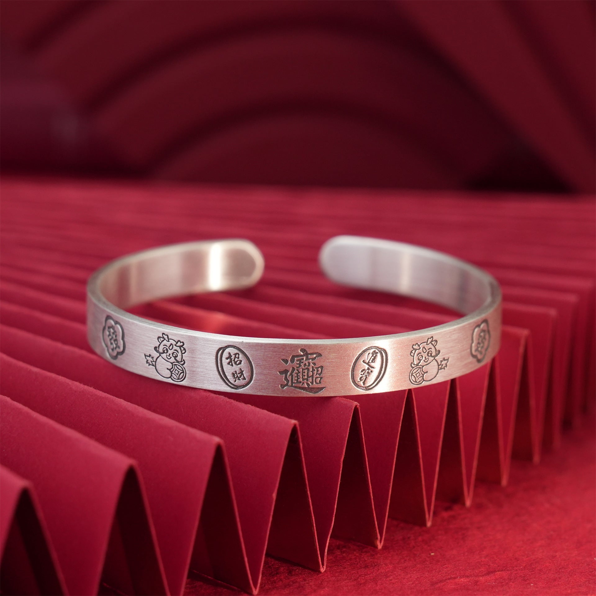 Chinese style wide sterling silver bracelet - jewelry - weilin.com