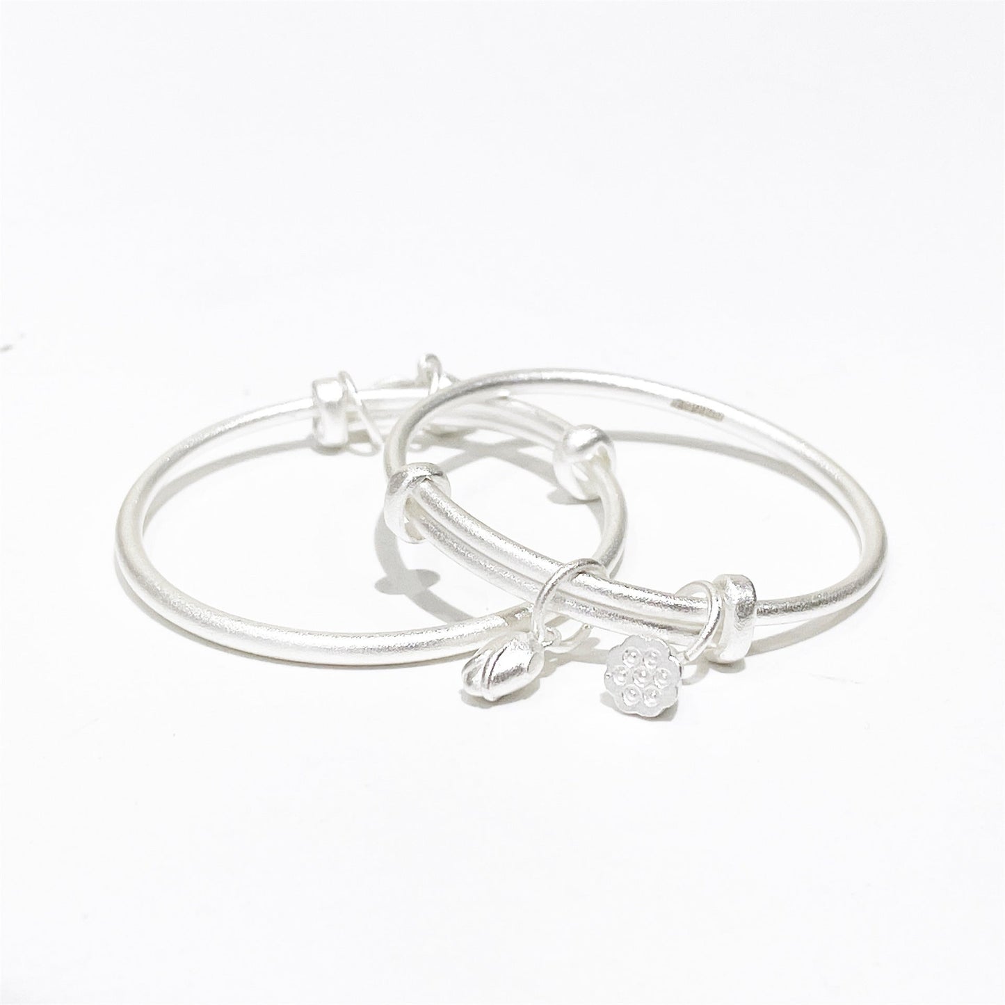 Chinese traditional lotus bud sterling silver bracelet - jewelry - weilin.com