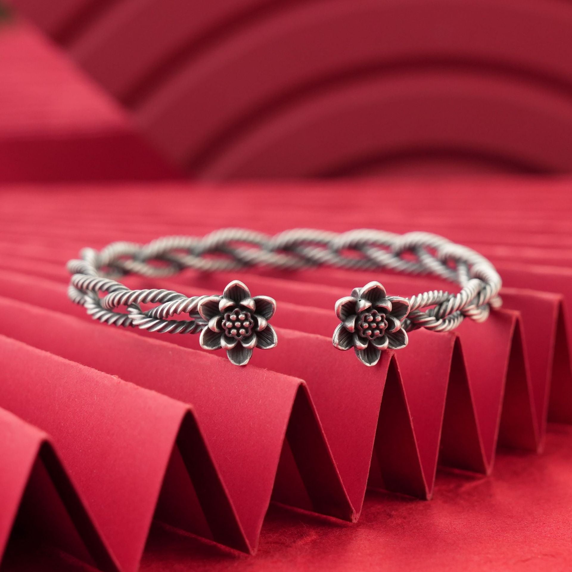 Chinese Vintage Braided Sterling Silver Bracelet - jewelry - weilin.com