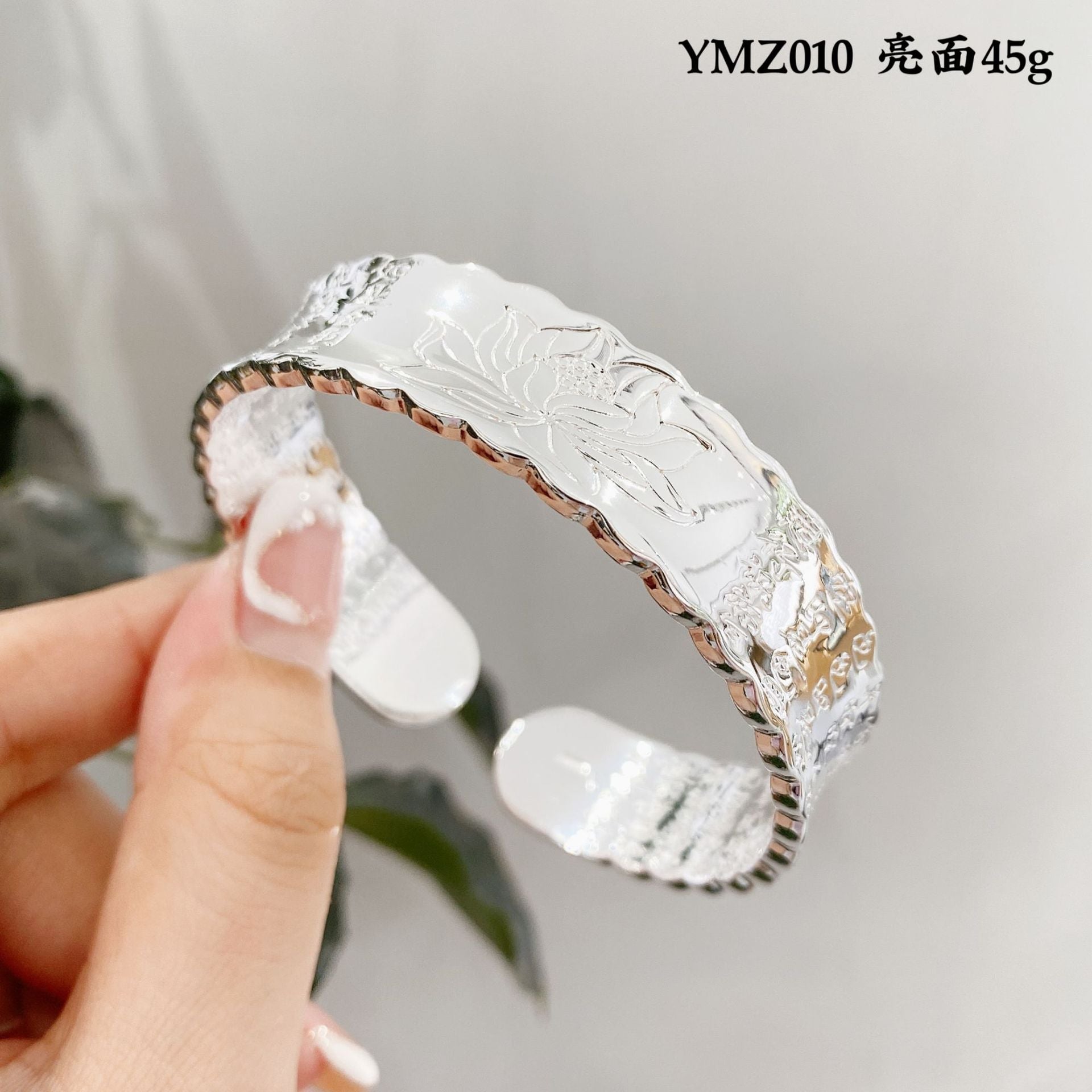 Chinese Vintage Lotus Sterling Silver Bracelet - jewelry - weilin.com