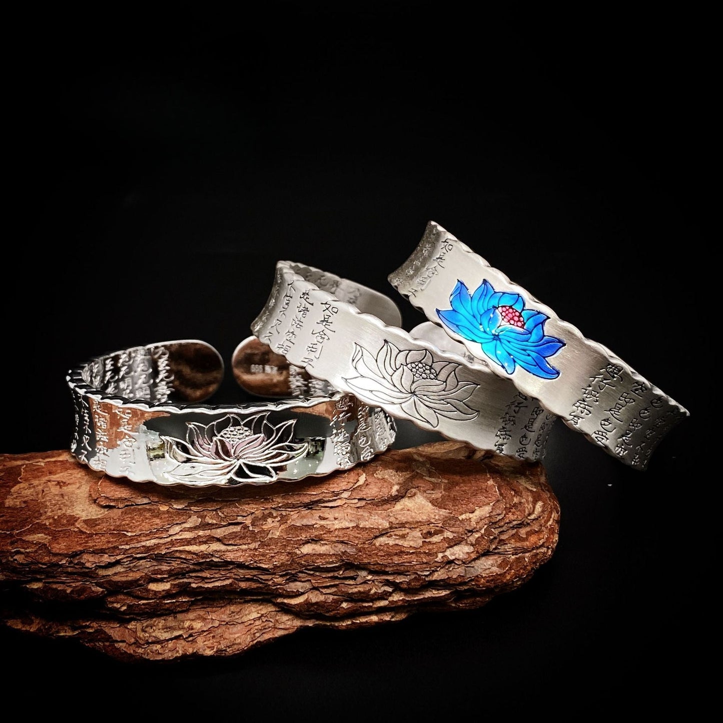 Chinese Vintage Lotus Sterling Silver Bracelet - jewelry - weilin.com