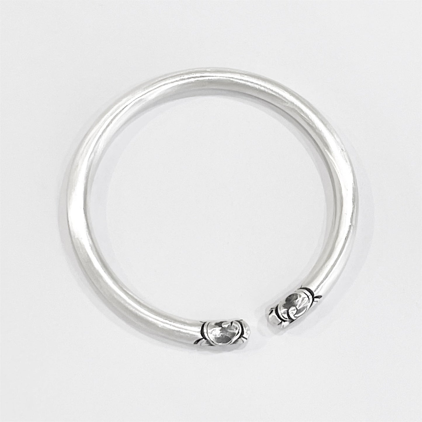 Chinese Vintage Round Stick Sterling Silver Bracelet - jewelry - weilin.com