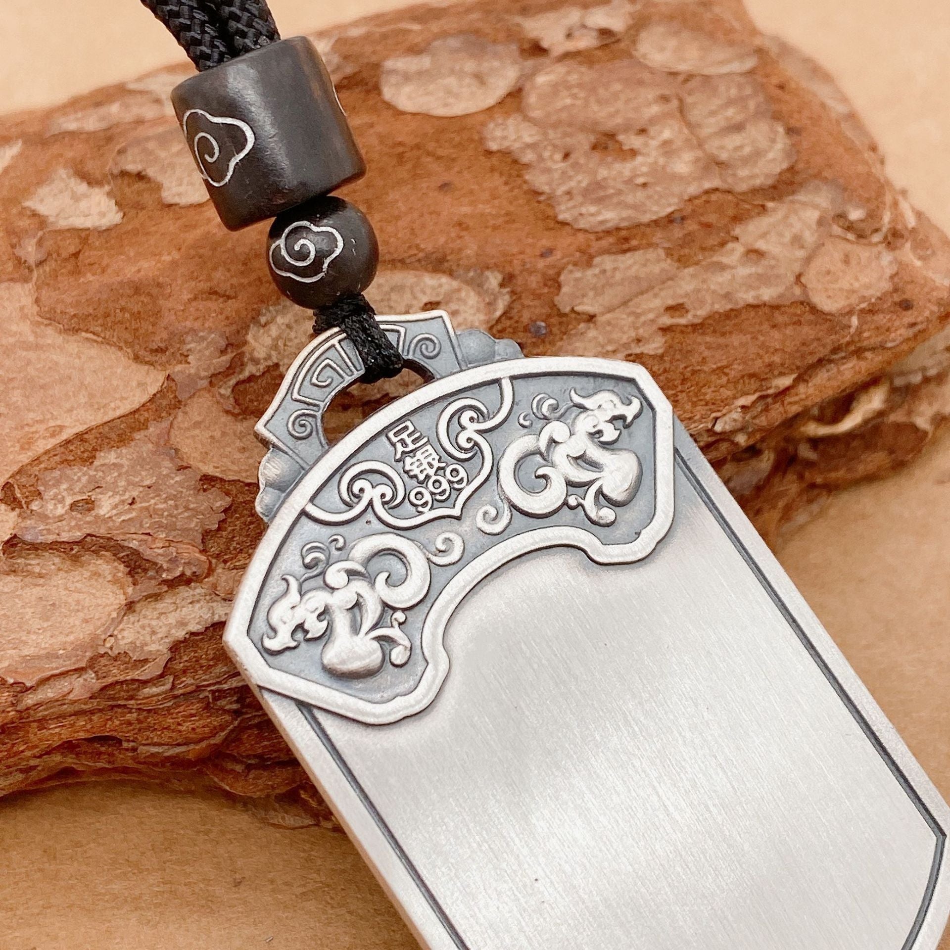 Chinese Wu Shi Pai Pendant Necklace - jewelry - weilin.com