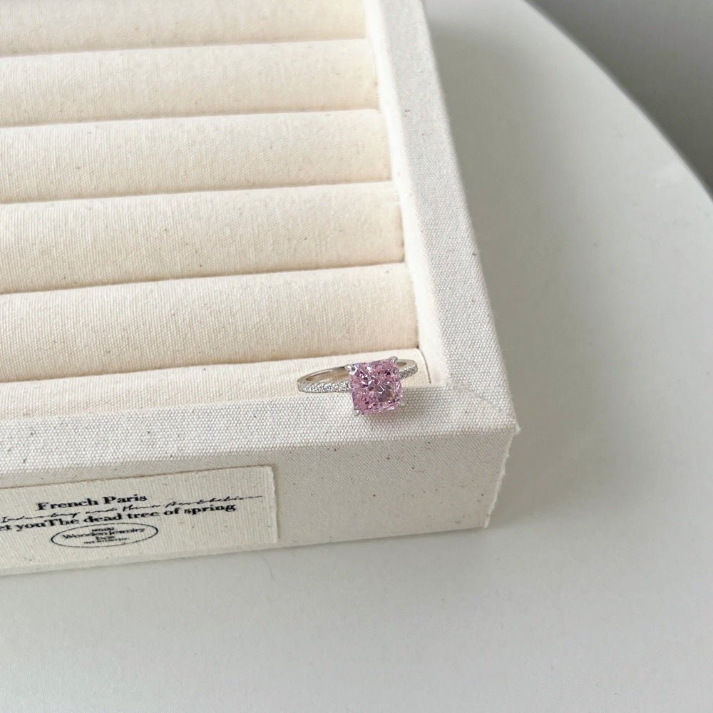 Classic and fashionable ice flower cut zircon ring - jewelry - weilin.com