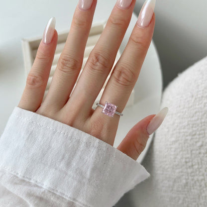 Classic and fashionable ice flower cut zircon ring - jewelry - weilin.com