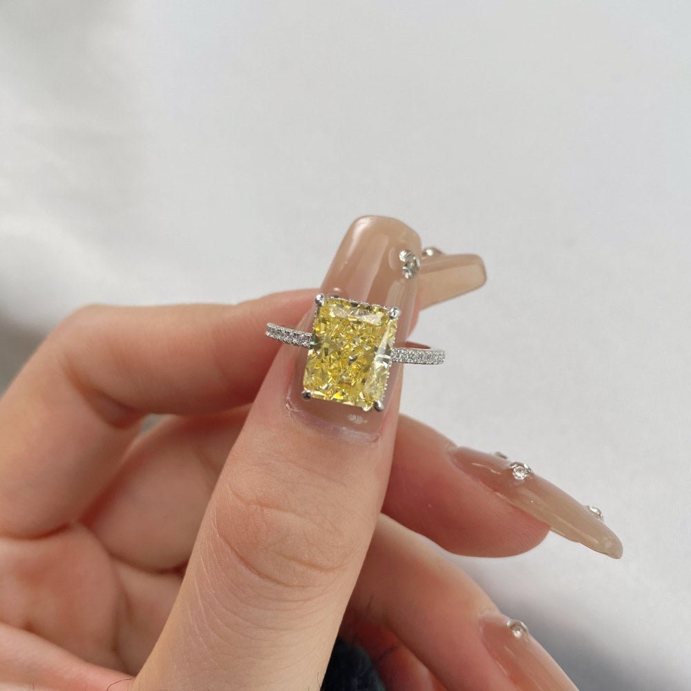 Classic noble shining ice flower cut high carbon diamond zircon ring - jewelry - weilin.com