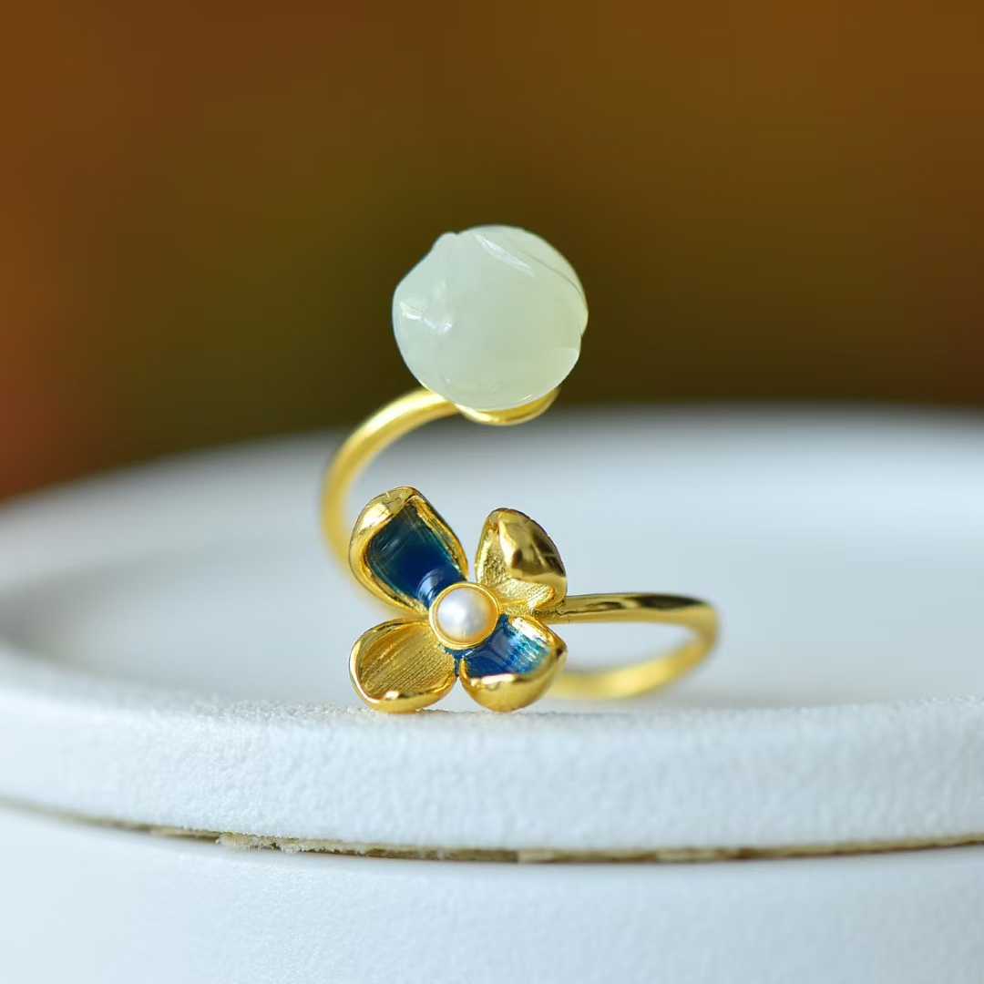 Elegant ancient-style silver inlaid Hetian jade set featuring lotus and prosperity symbols