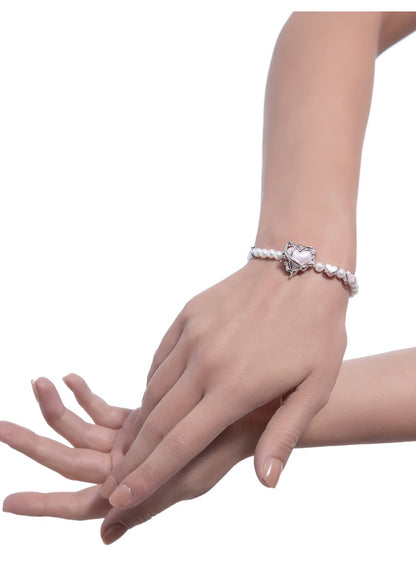 Love heart bead bracelet