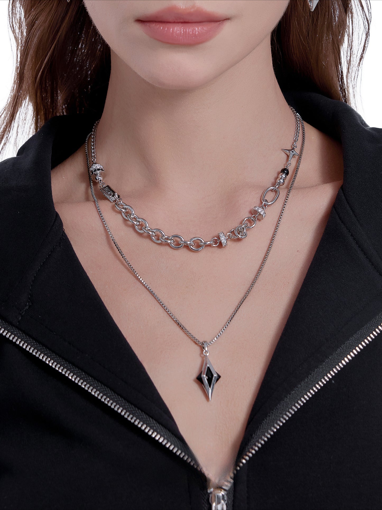 Star attraction star necklace